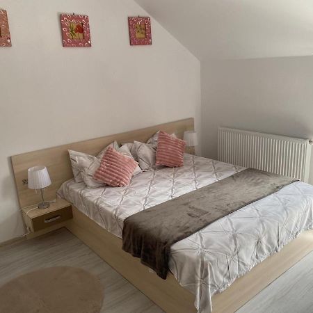 Rebeca Apartament 루고지 외부 사진