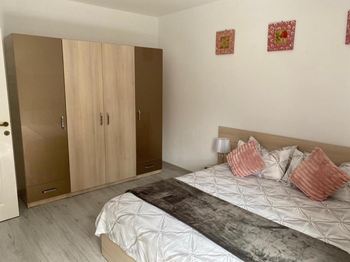 Rebeca Apartament 루고지 외부 사진